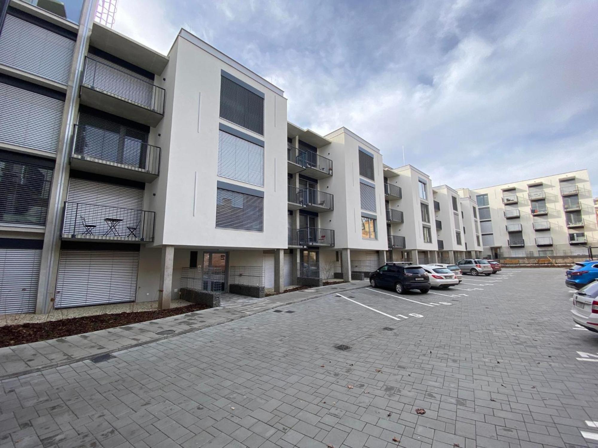 Bella Apartments Brno Eksteriør billede