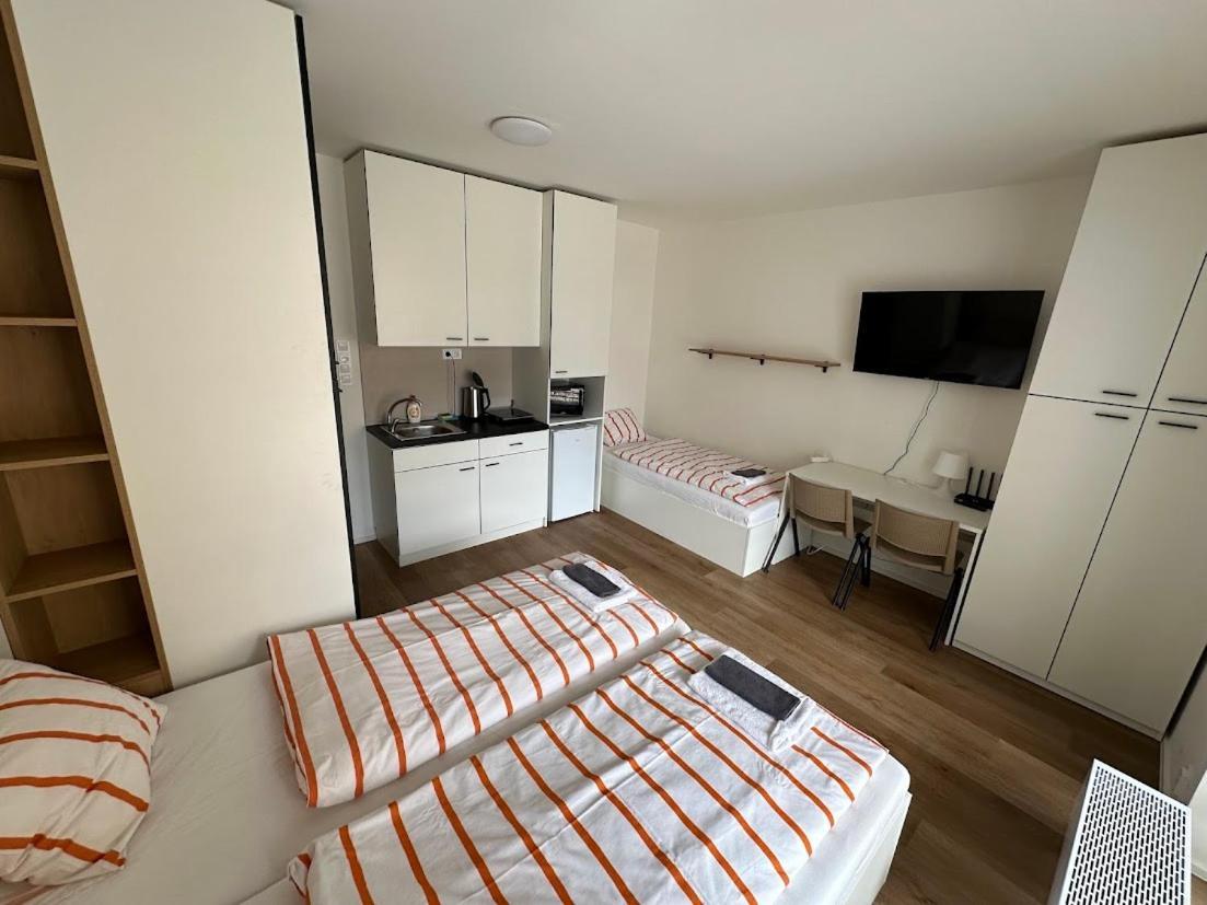 Bella Apartments Brno Eksteriør billede
