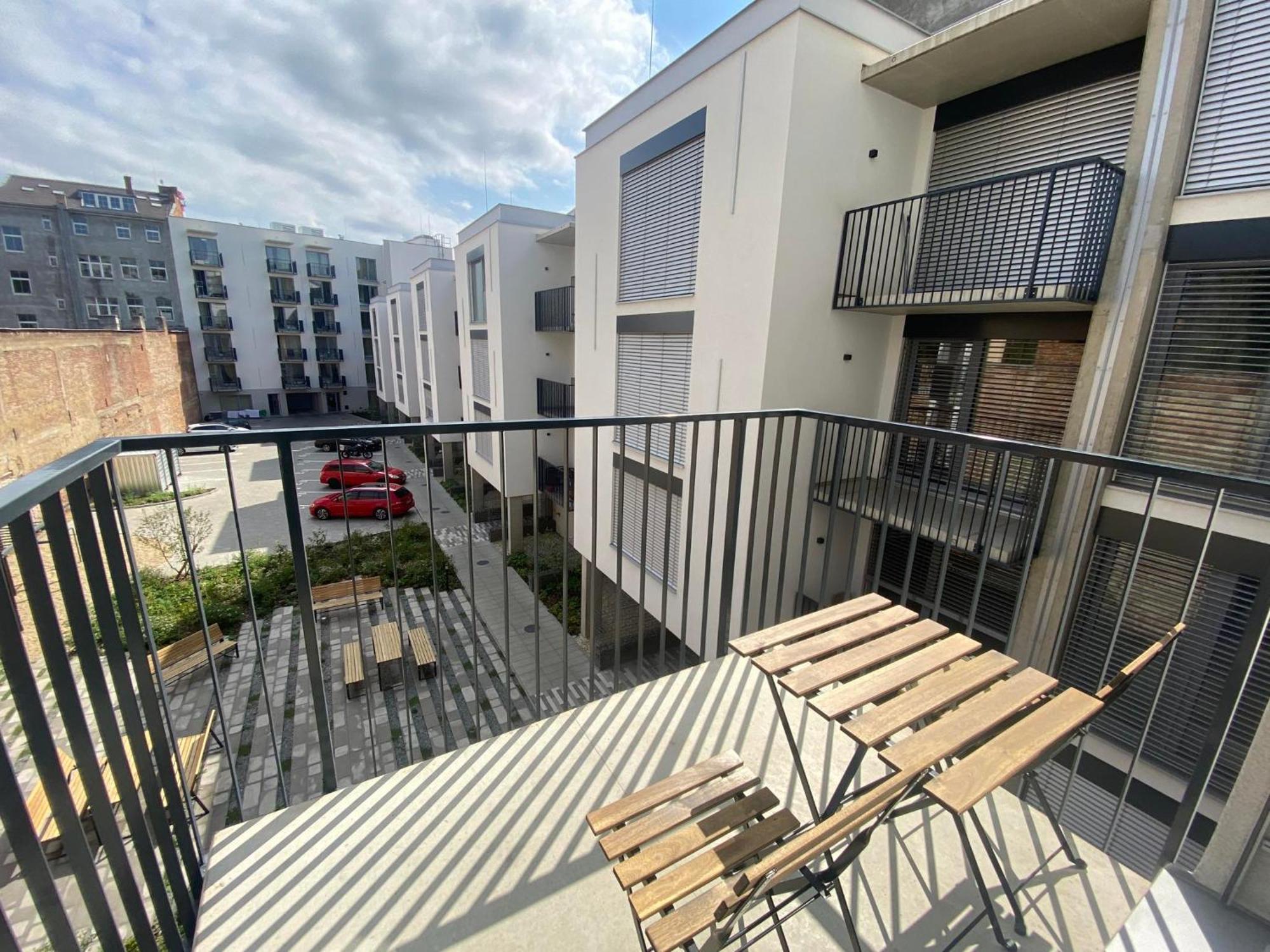 Bella Apartments Brno Eksteriør billede